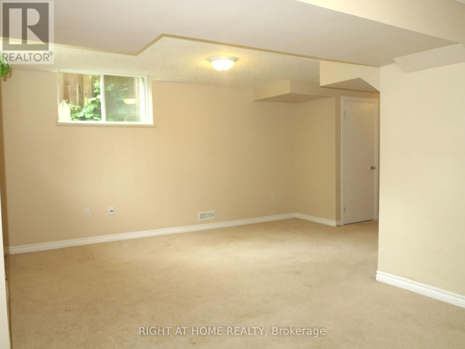 692 Oakcrossing Road, London North, Ontario  N6H 5V9 - Photo 23 - X13633788
