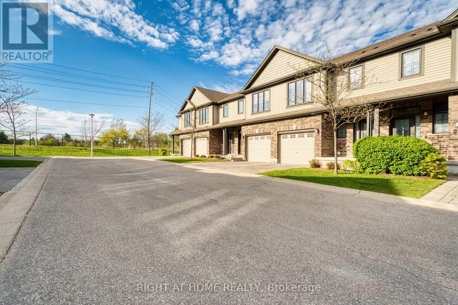 16 - 1030 Oakcrossing Gate, London North, Ontario  N6H 0H1 - Photo 2 - X13633798
