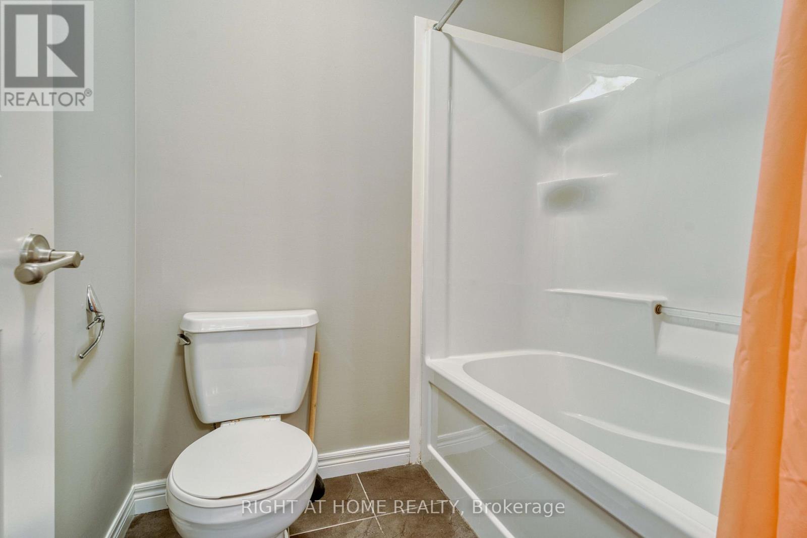 16 - 1030 Oakcrossing Gate, London North, Ontario  N6H 0H1 - Photo 25 - X13633798