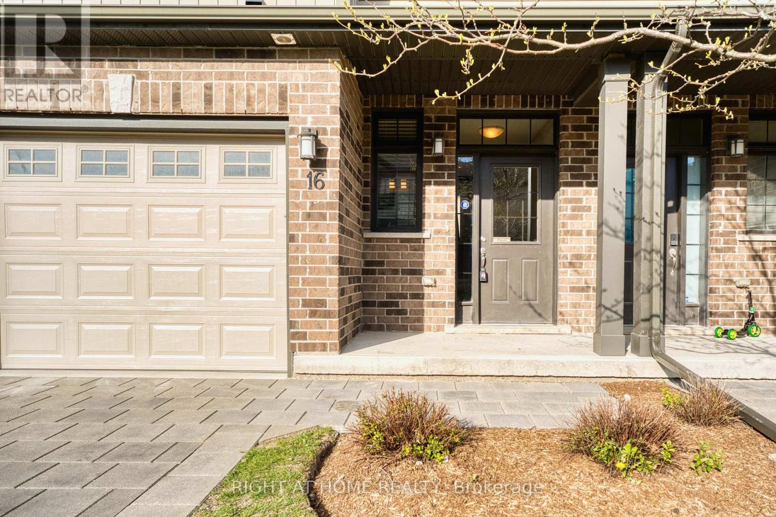 16 - 1030 Oakcrossing Gate, London North, Ontario  N6H 0H1 - Photo 3 - X13633798