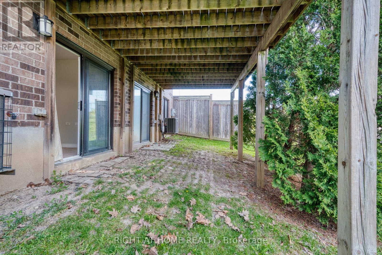 16 - 1030 Oakcrossing Gate, London North, Ontario  N6H 0H1 - Photo 34 - X13633798