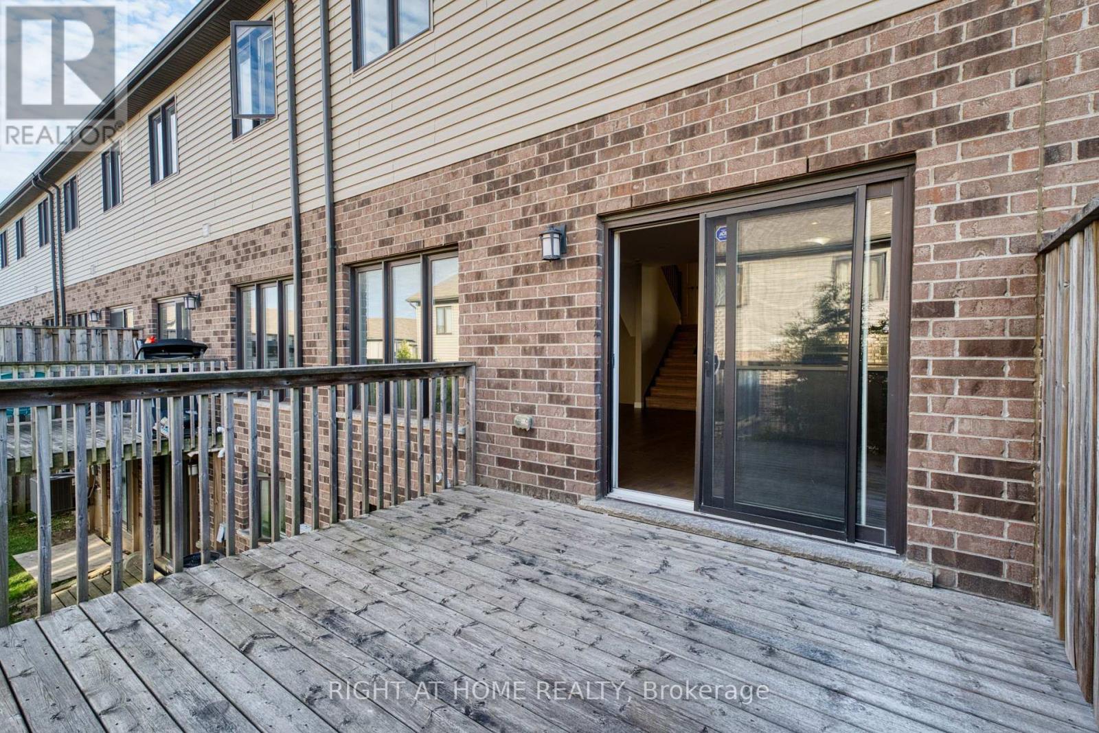 16 - 1030 Oakcrossing Gate, London North, Ontario  N6H 0H1 - Photo 36 - X13633798