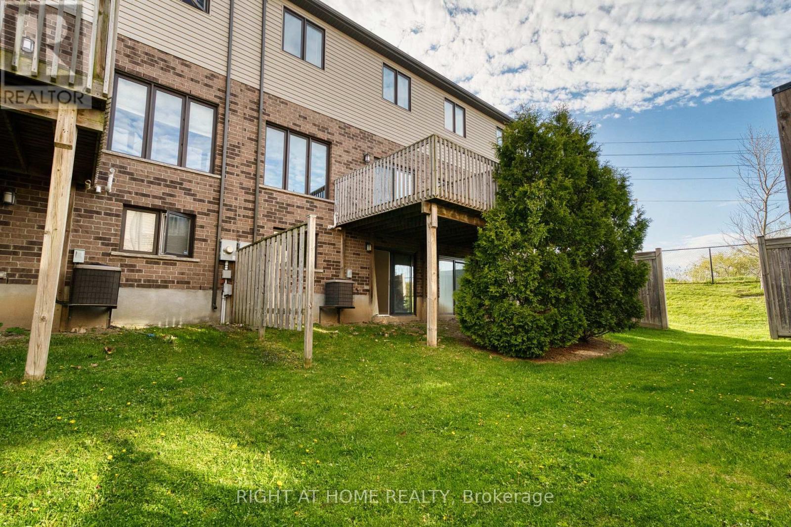 16 - 1030 Oakcrossing Gate, London North, Ontario  N6H 0H1 - Photo 37 - X13633798