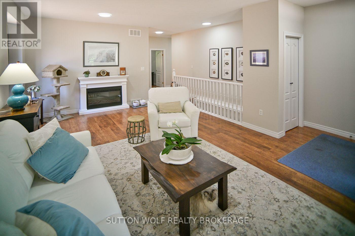 95 Middlesex Drive, Strathroy-Caradoc, Ontario  N7G 4G5 - Photo 12 - X13633846