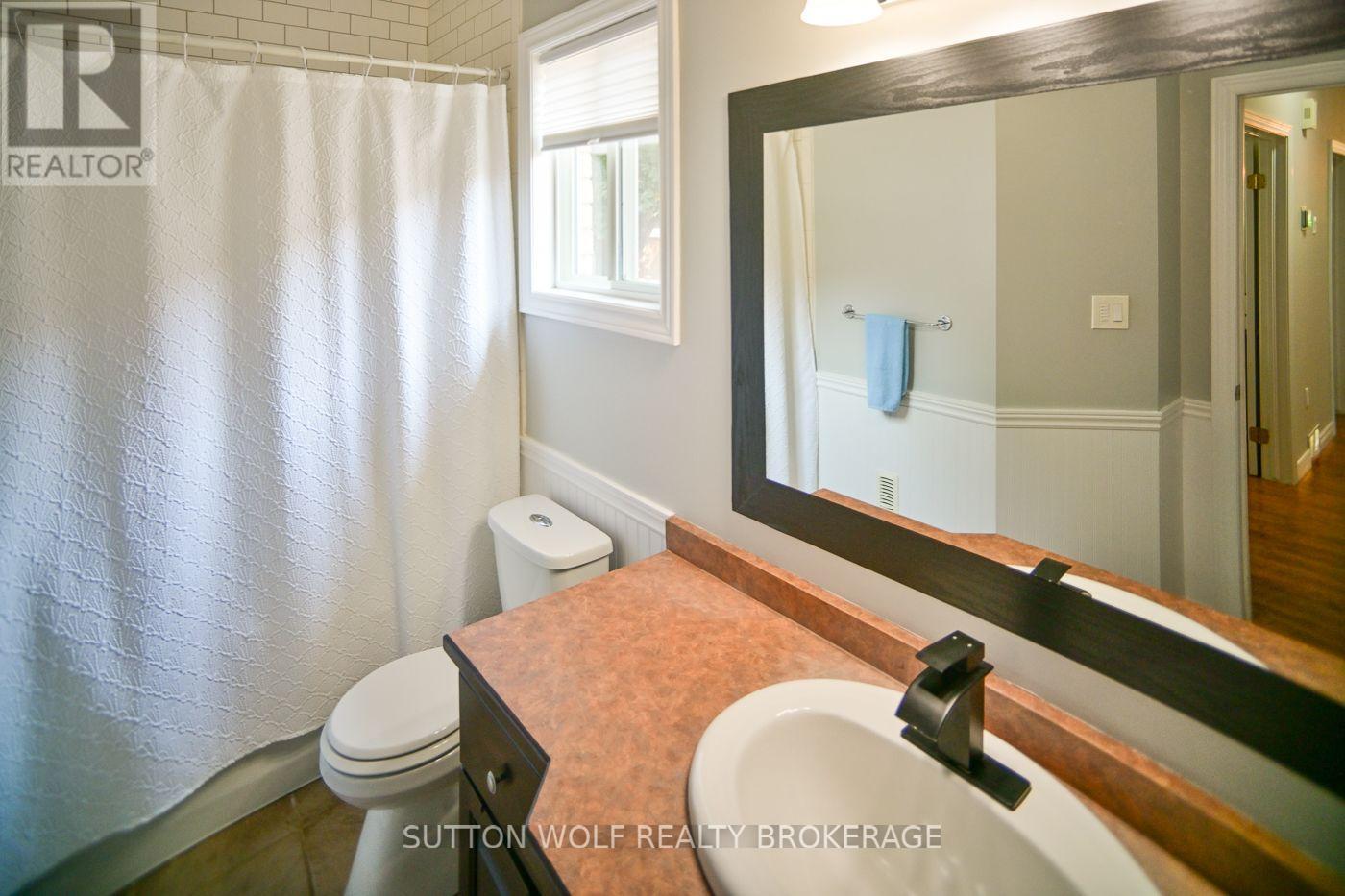 95 Middlesex Drive, Strathroy-Caradoc, Ontario  N7G 4G5 - Photo 28 - X13633846
