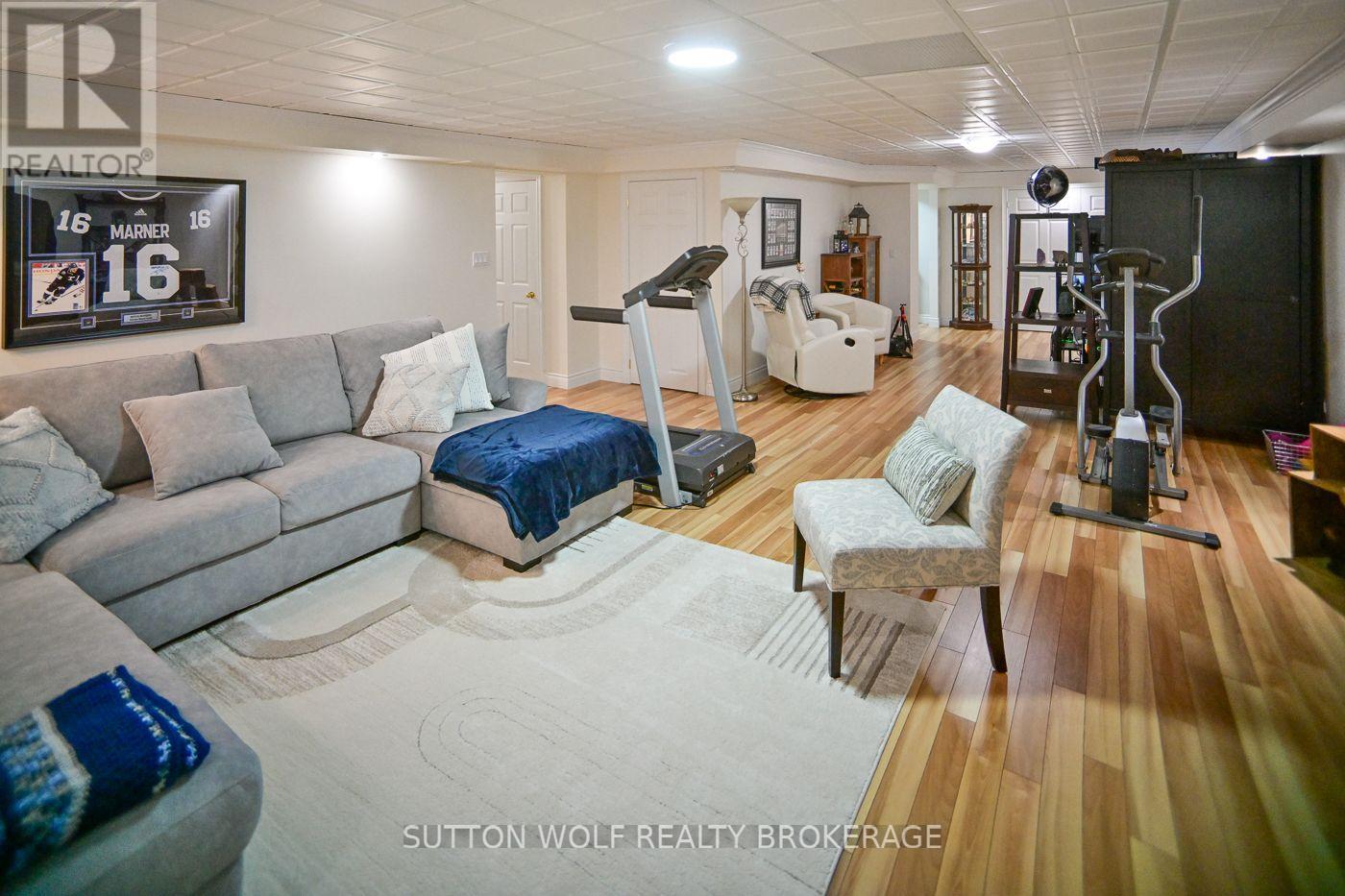 95 Middlesex Drive, Strathroy-Caradoc, Ontario  N7G 4G5 - Photo 38 - X13633846