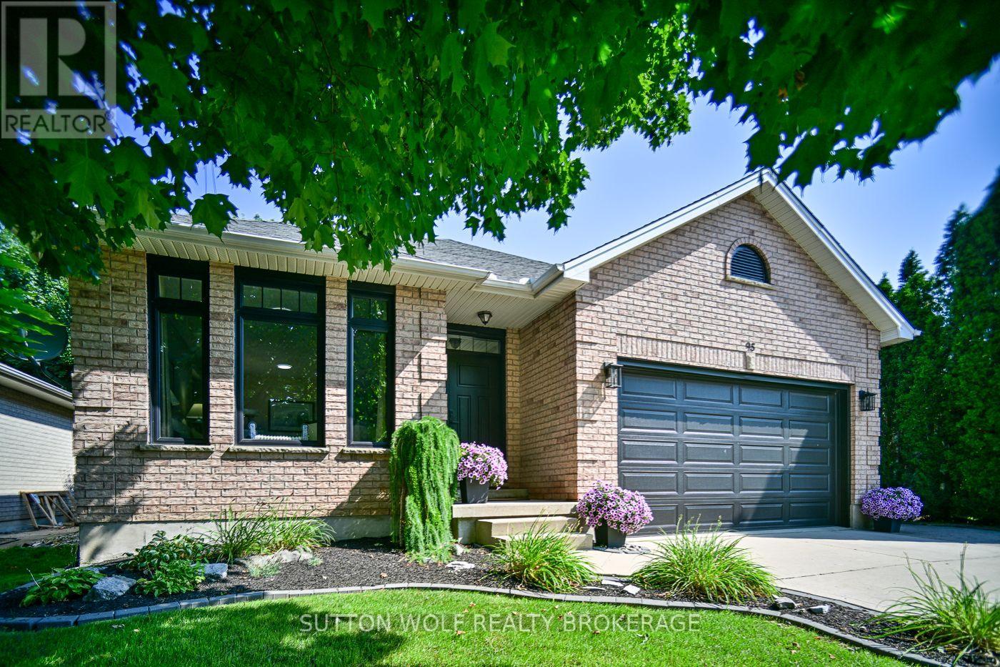 95 Middlesex Drive, Strathroy-Caradoc, Ontario  N7G 4G5 - Photo 4 - X13633846