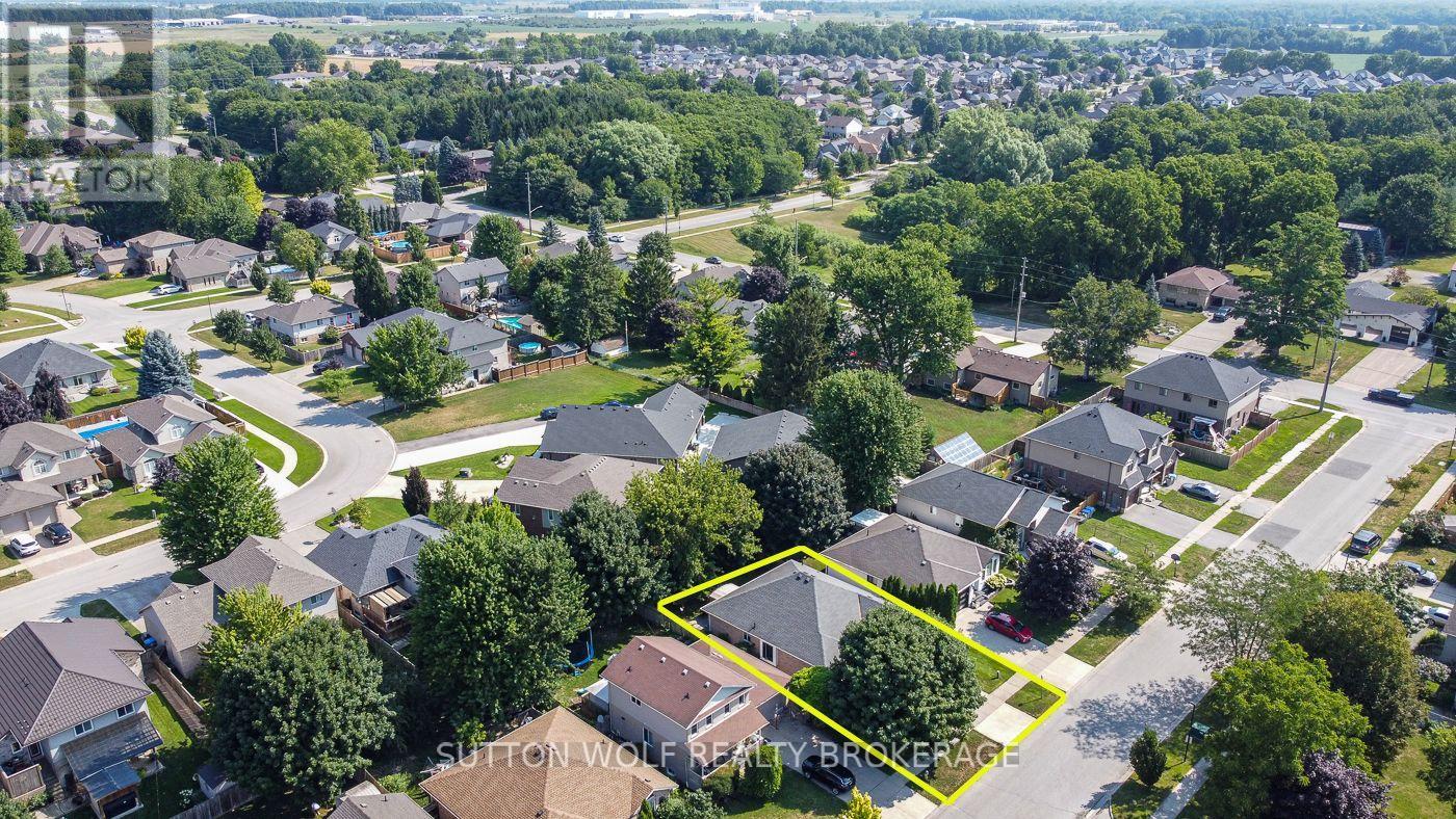 95 Middlesex Drive, Strathroy-Caradoc, Ontario  N7G 4G5 - Photo 48 - X13633846