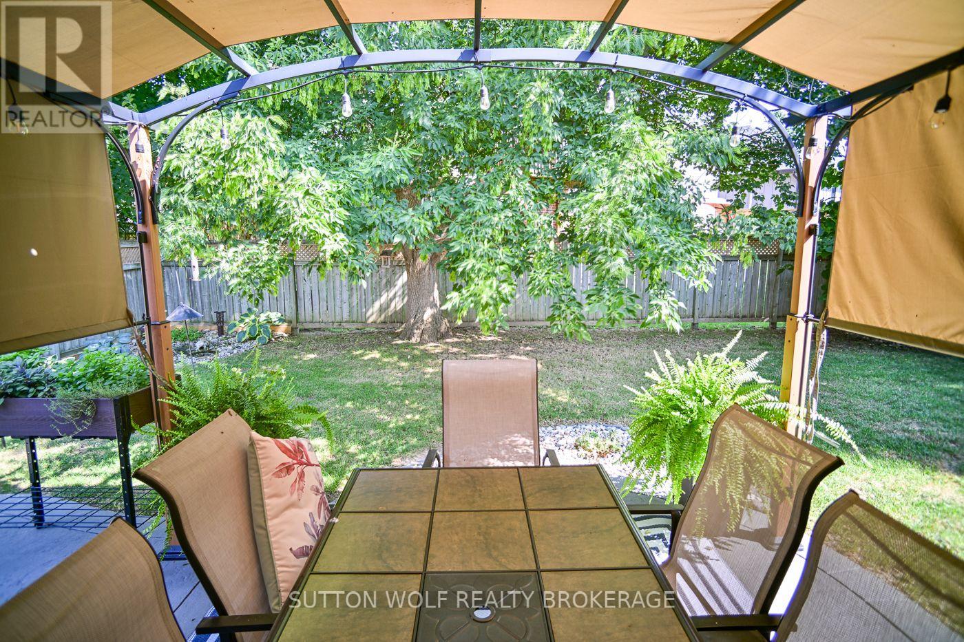 95 Middlesex Drive, Strathroy-Caradoc, Ontario  N7G 4G5 - Photo 9 - X13633846