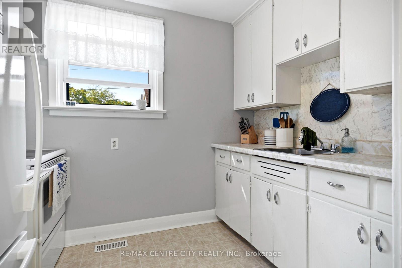 64 Linwood Street, London East, Ontario  N5Y 1W2 - Photo 16 - X13633860