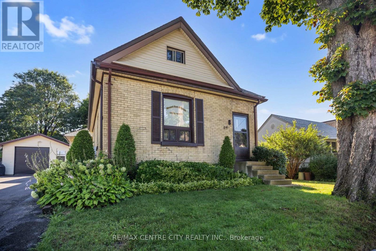 64 Linwood Street, London East, Ontario  N5Y 1W2 - Photo 3 - X13633860