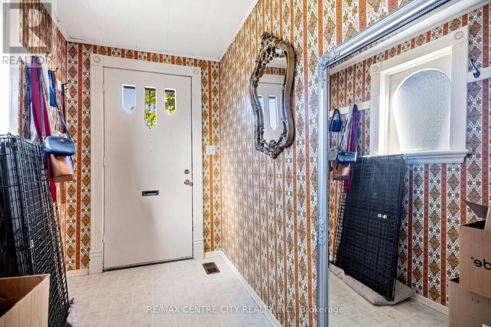64 Linwood Street, London East, Ontario  N5Y 1W2 - Photo 5 - X13633860