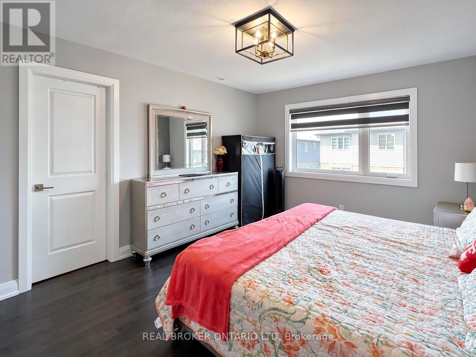1934 Jim Hebb Way, London North, Ontario  N6G 0S8 - Photo 20 - X13633924