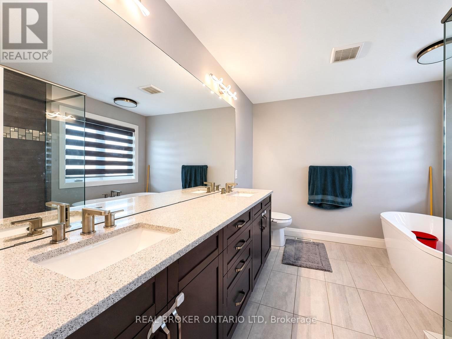 1934 Jim Hebb Way, London North, Ontario  N6G 0S8 - Photo 21 - X13633924
