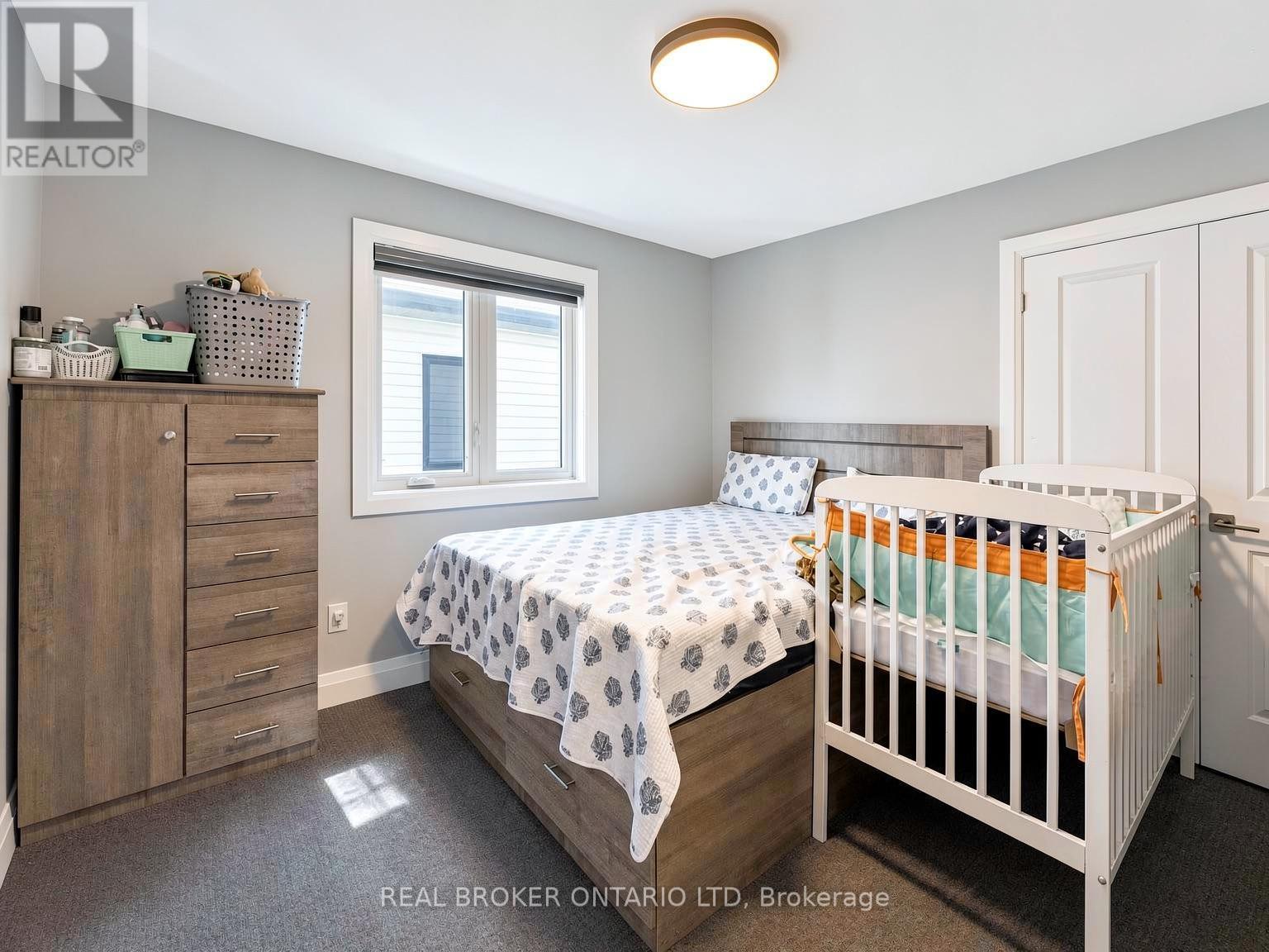 1934 Jim Hebb Way, London North, Ontario  N6G 0S8 - Photo 23 - X13633924