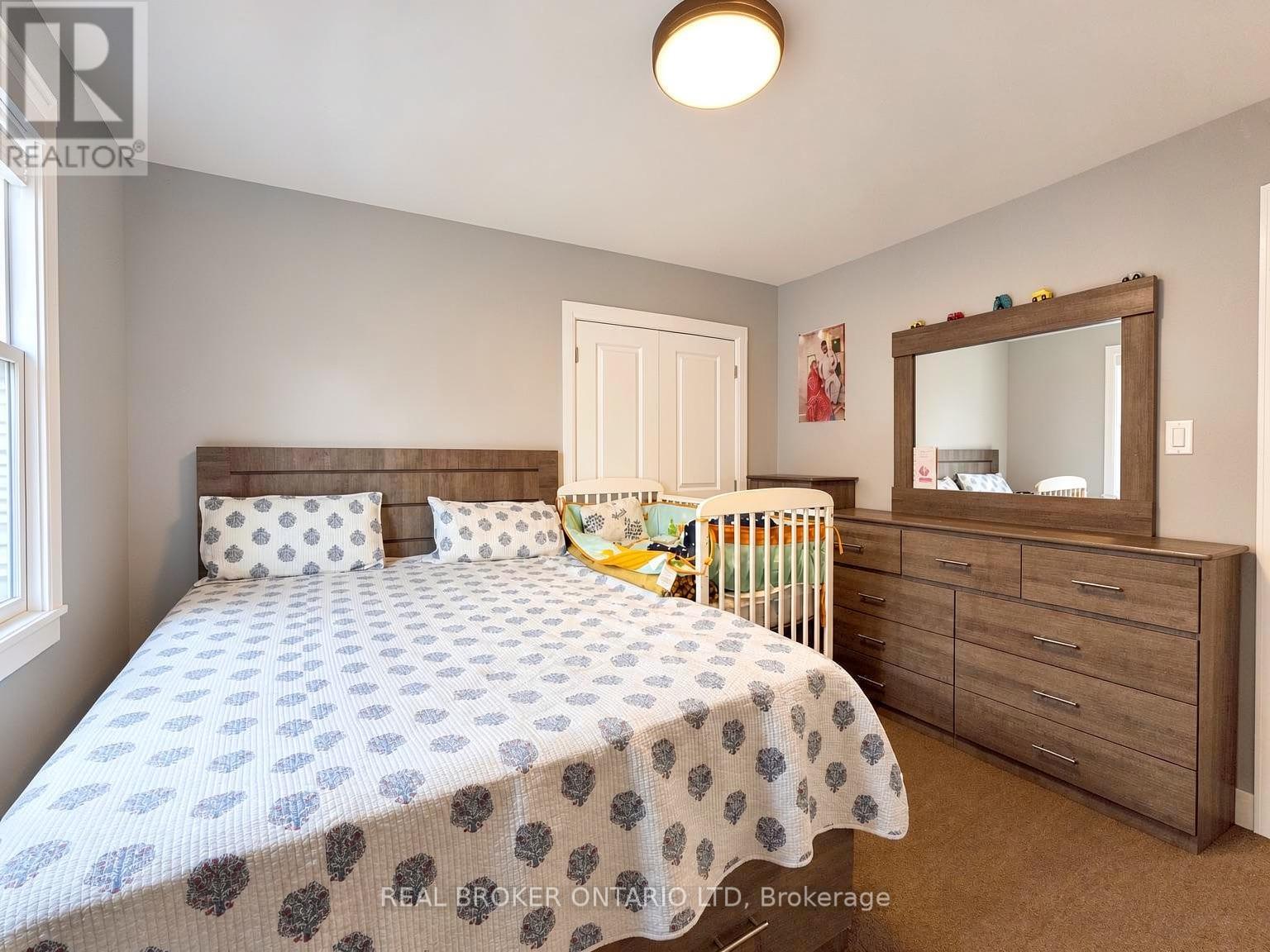 1934 Jim Hebb Way, London North, Ontario  N6G 0S8 - Photo 24 - X13633924
