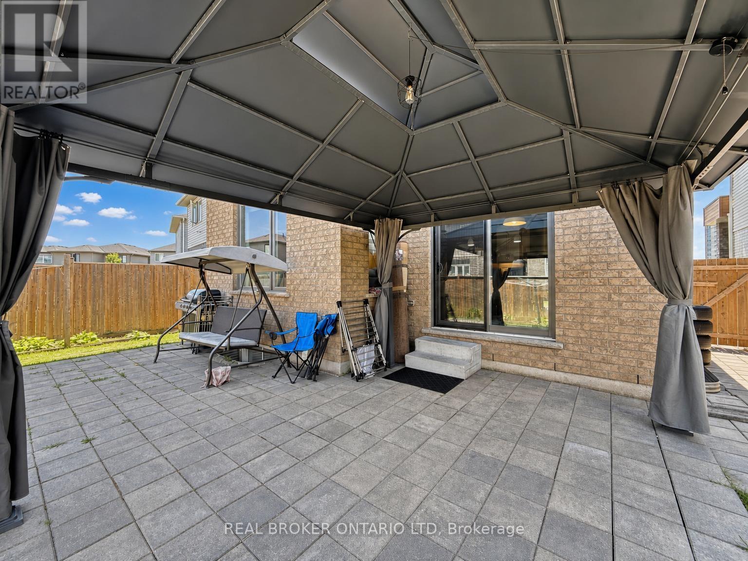 1934 Jim Hebb Way, London North, Ontario  N6G 0S8 - Photo 40 - X13633924
