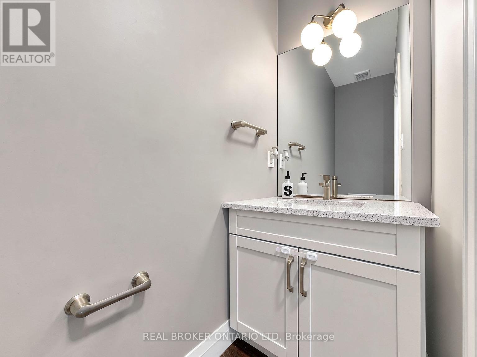 1934 Jim Hebb Way, London North, Ontario  N6G 0S8 - Photo 5 - X13633924
