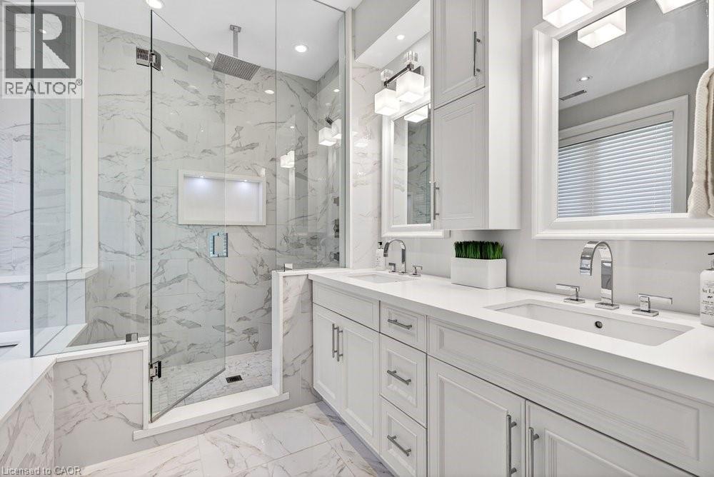 2470 Applewood Drive, Oakville, Ontario  L6L 1V9 - Photo 24 - 40836553