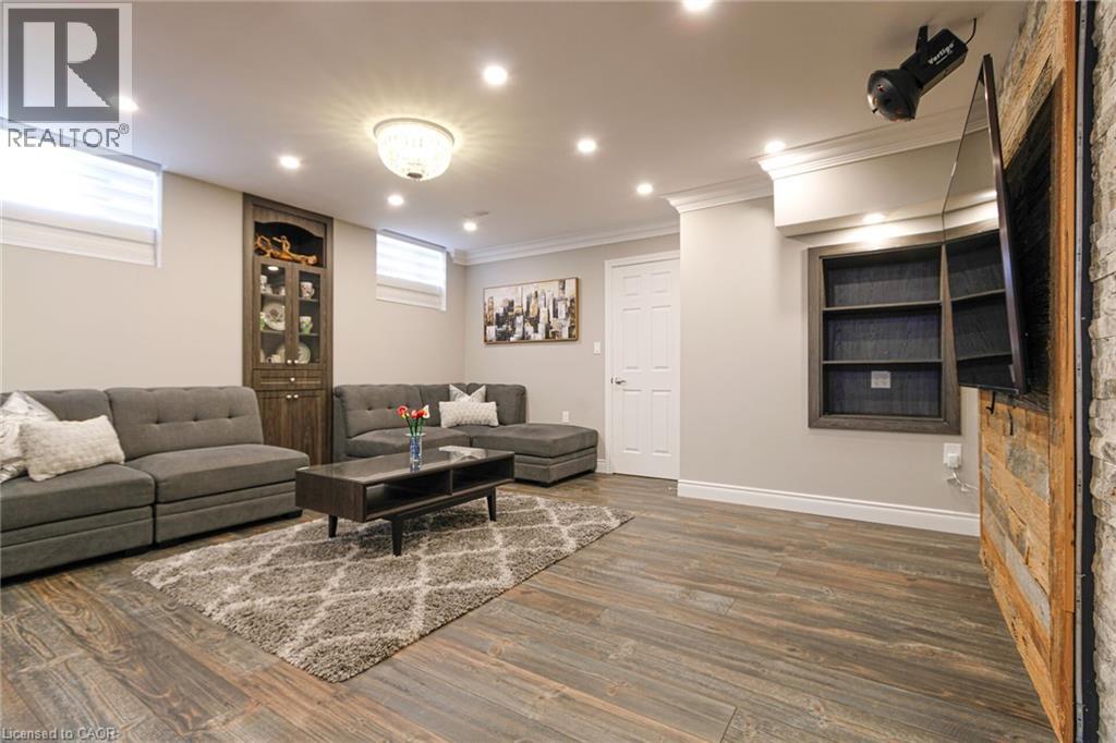 4631 Erwin Road, Burlington, Ontario  L7M 0L6 - Photo 40 - 40844335