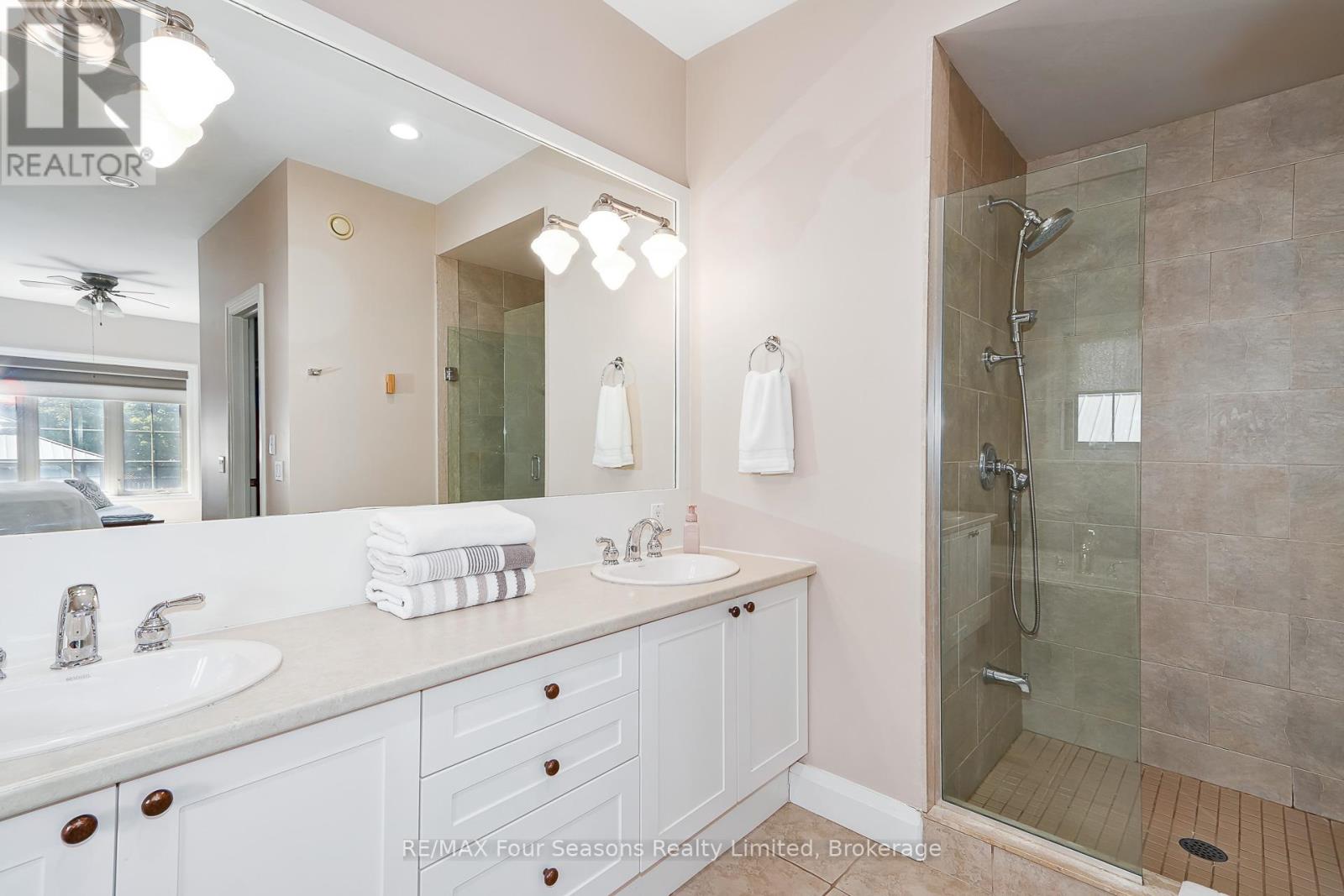 121 Elm Street, Collingwood, Ontario  L9Y 3J3 - Photo 21 - S13243482