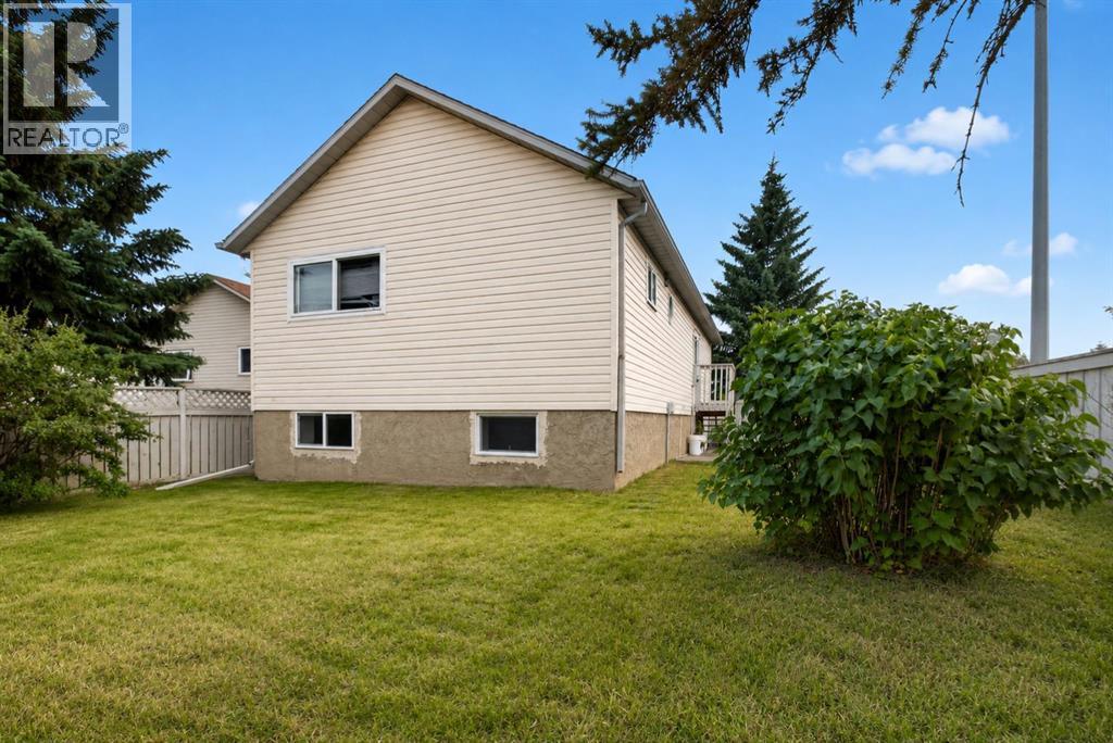 4 Hunterhorn Gate NE, Calgary, Alberta  T2K 6H3 - Photo 32 - A2332466
