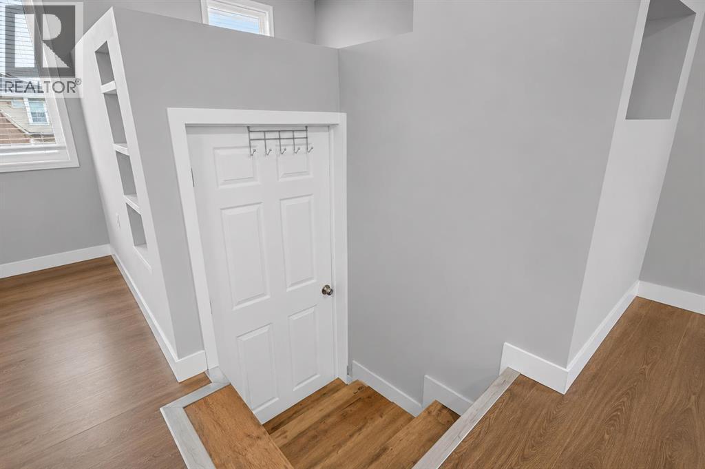 4 Hunterhorn Gate NE, Calgary, Alberta  T2K 6H3 - Photo 4 - A2332466