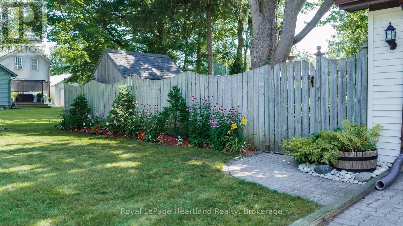 169 Ontario Street, Central Huron, Ontario N0M 1L0 - Photo 49 - X13626554