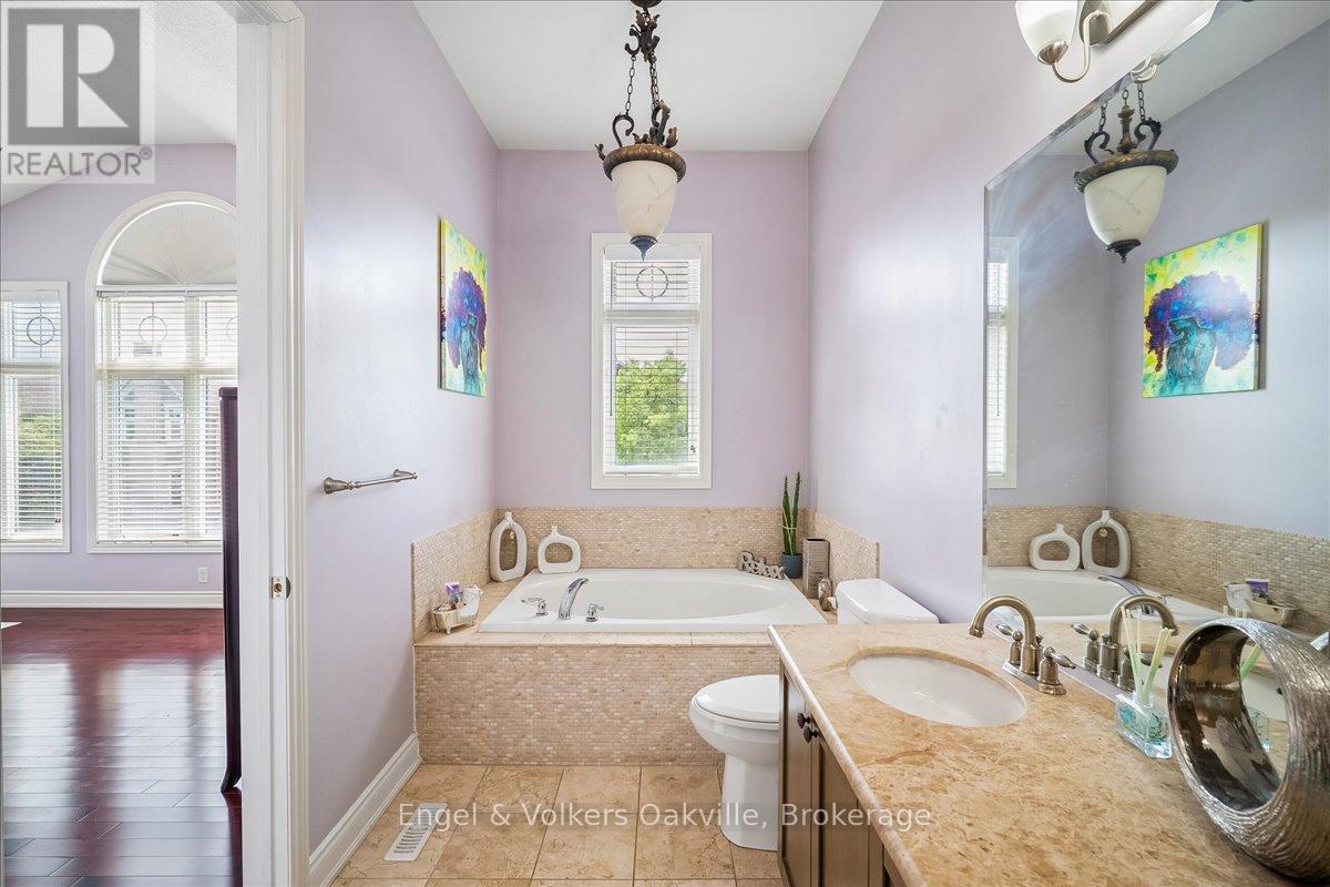5113 Celebration Drive, Mississauga, Ontario  L5M 8B3 - Photo 23 - W13633754