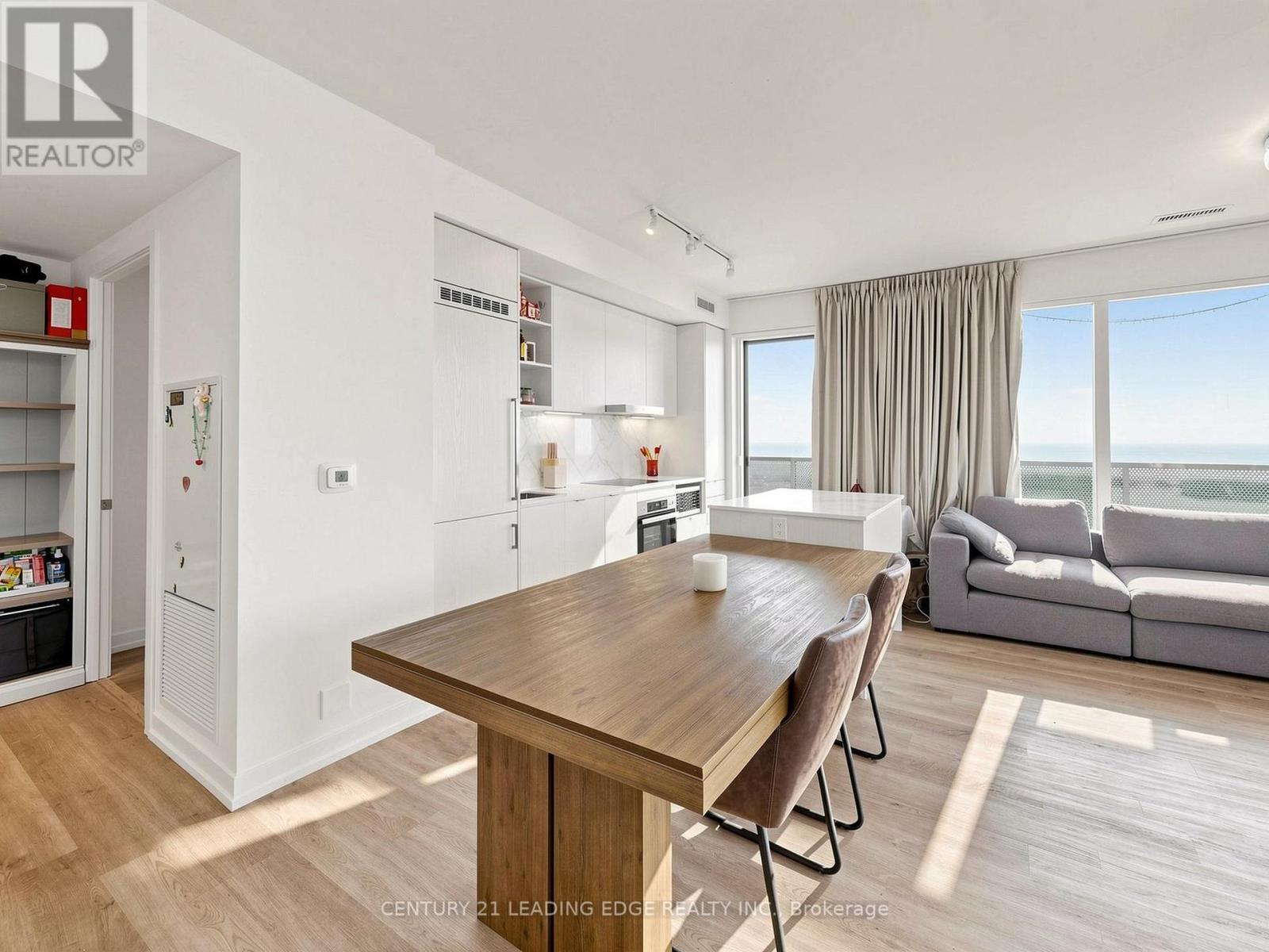6211 - 55 Cooper Street, Toronto, Ontario  M5E 0G1 - Photo 10 - C13633406