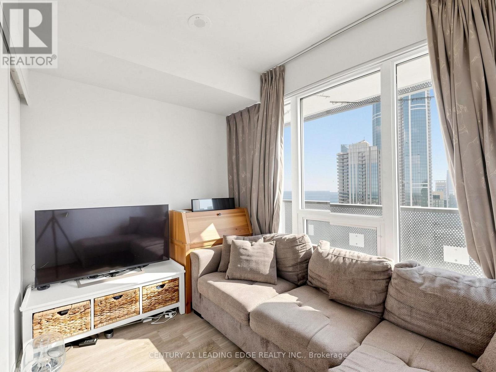 6211 - 55 Cooper Street, Toronto, Ontario  M5E 0G1 - Photo 18 - C13633406