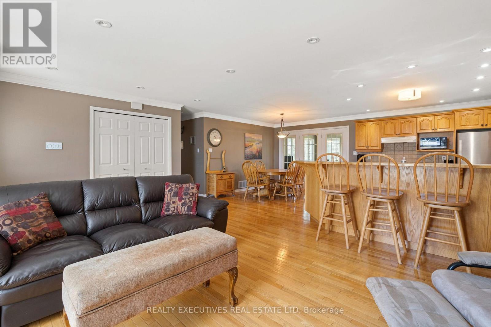 434 Queen Street, North Dundas, Ontario  K0C 2K0 - Photo 11 - X13633708