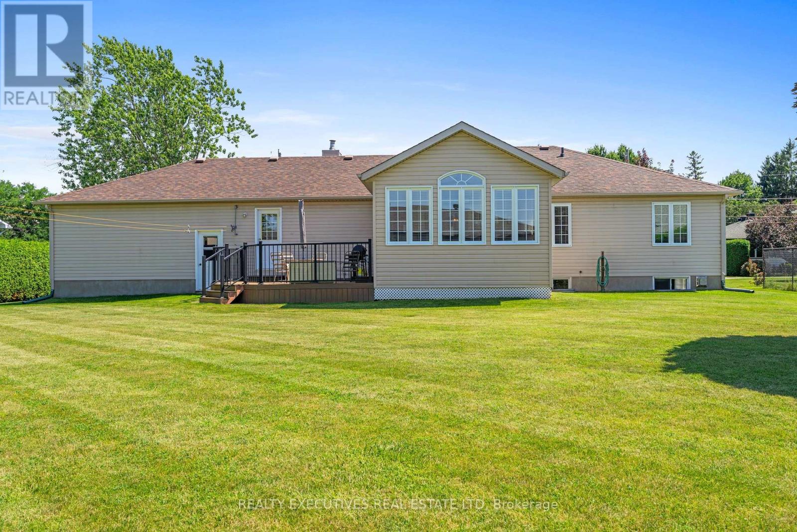 434 Queen Street, North Dundas, Ontario  K0C 2K0 - Photo 37 - X13633708