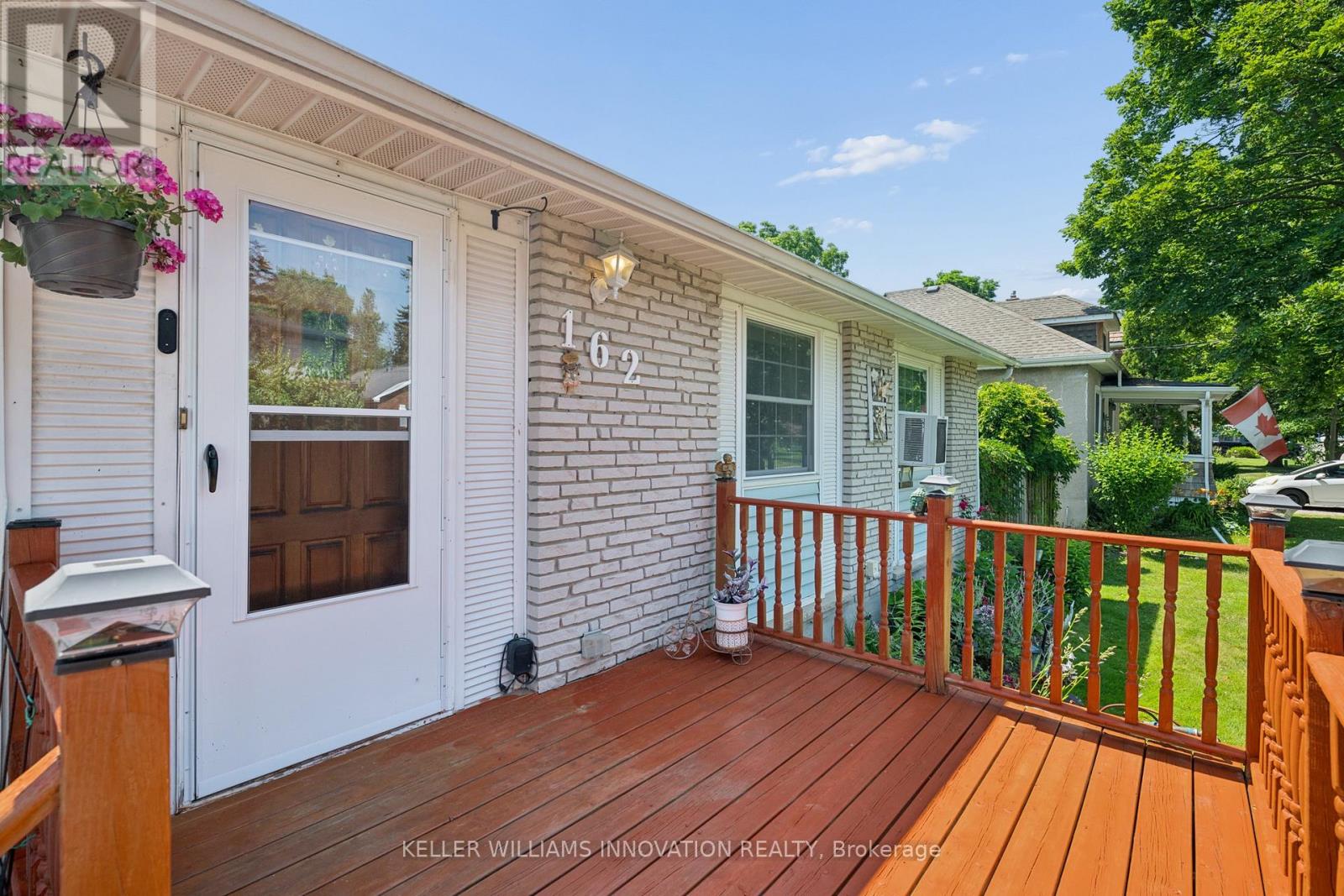 162 Tiffany Street, Cambridge, Ontario  N3H 4G6 - Photo 2 - X13563378