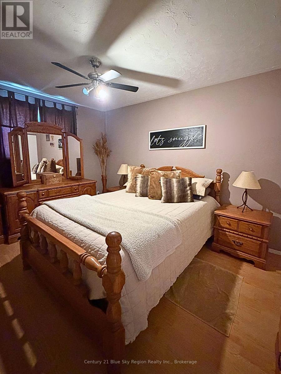 940 Lily Street, Mattawa, Ontario  P0H 1V0 - Photo 16 - X13633626