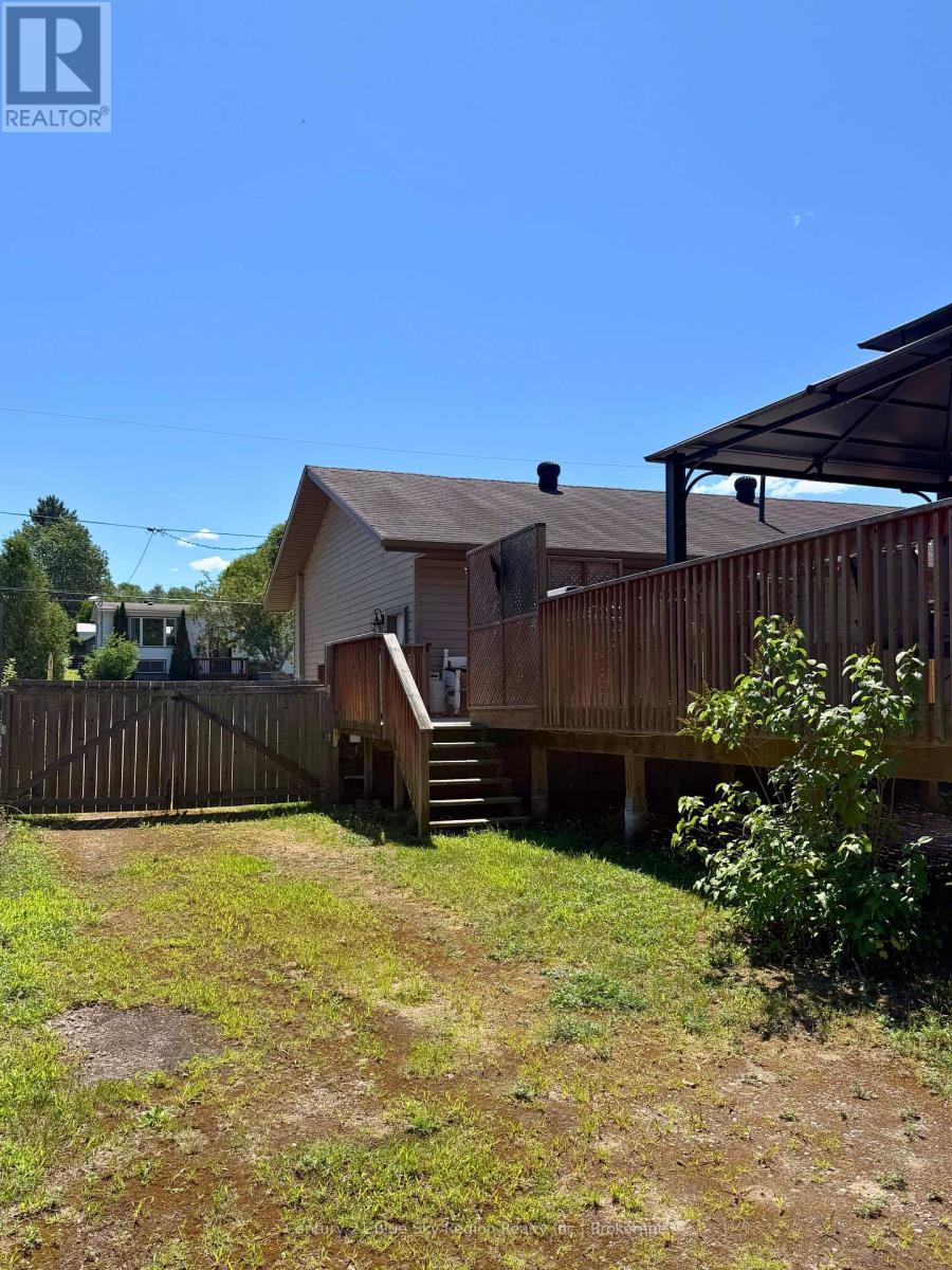 940 Lily Street, Mattawa, Ontario  P0H 1V0 - Photo 33 - X13633626