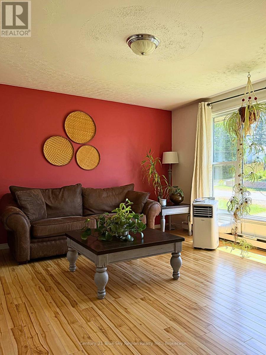 940 Lily Street, Mattawa, Ontario  P0H 1V0 - Photo 7 - X13633626