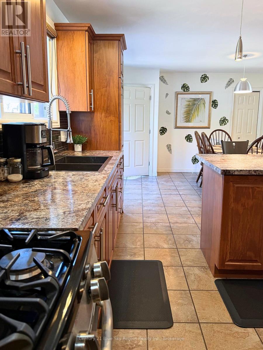 940 Lily Street, Mattawa, Ontario  P0H 1V0 - Photo 8 - X13633626