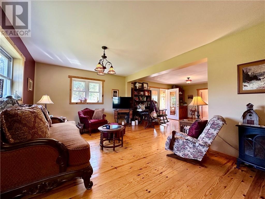602 Makynen Road, Greater Sudbury, Ontario  P3E 4N1 - Photo 15 - 2129594