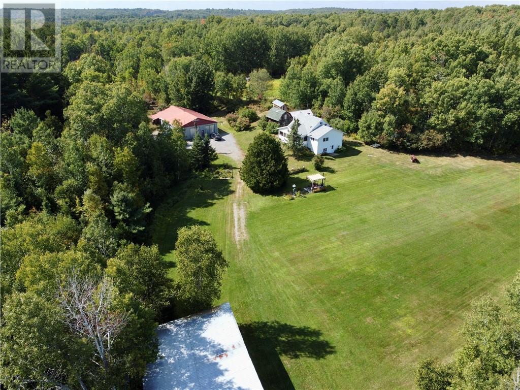 602 Makynen Road, Greater Sudbury, Ontario  P3E 4N1 - Photo 3 - 2129594