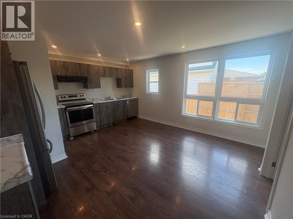 427 TALBOT Street Unit# BACK