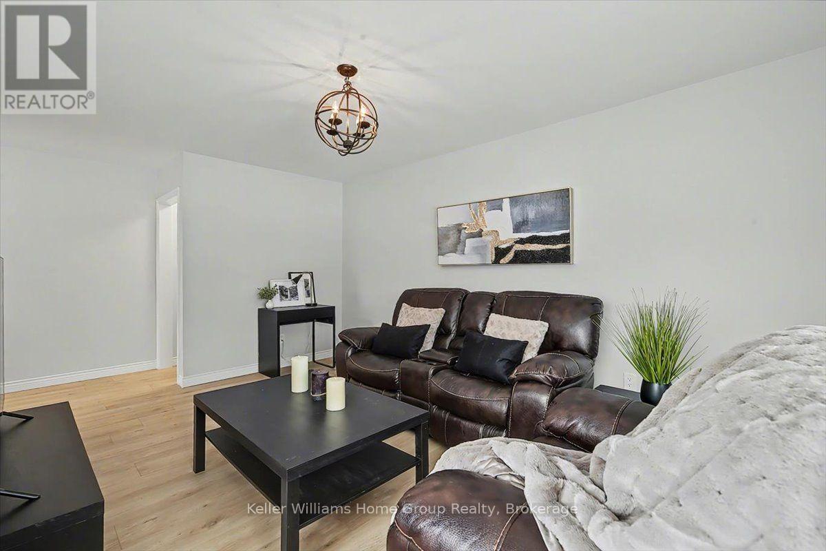1520 Concession Road, Cambridge, Ontario  N3H 4L9 - Photo 5 - X13633686