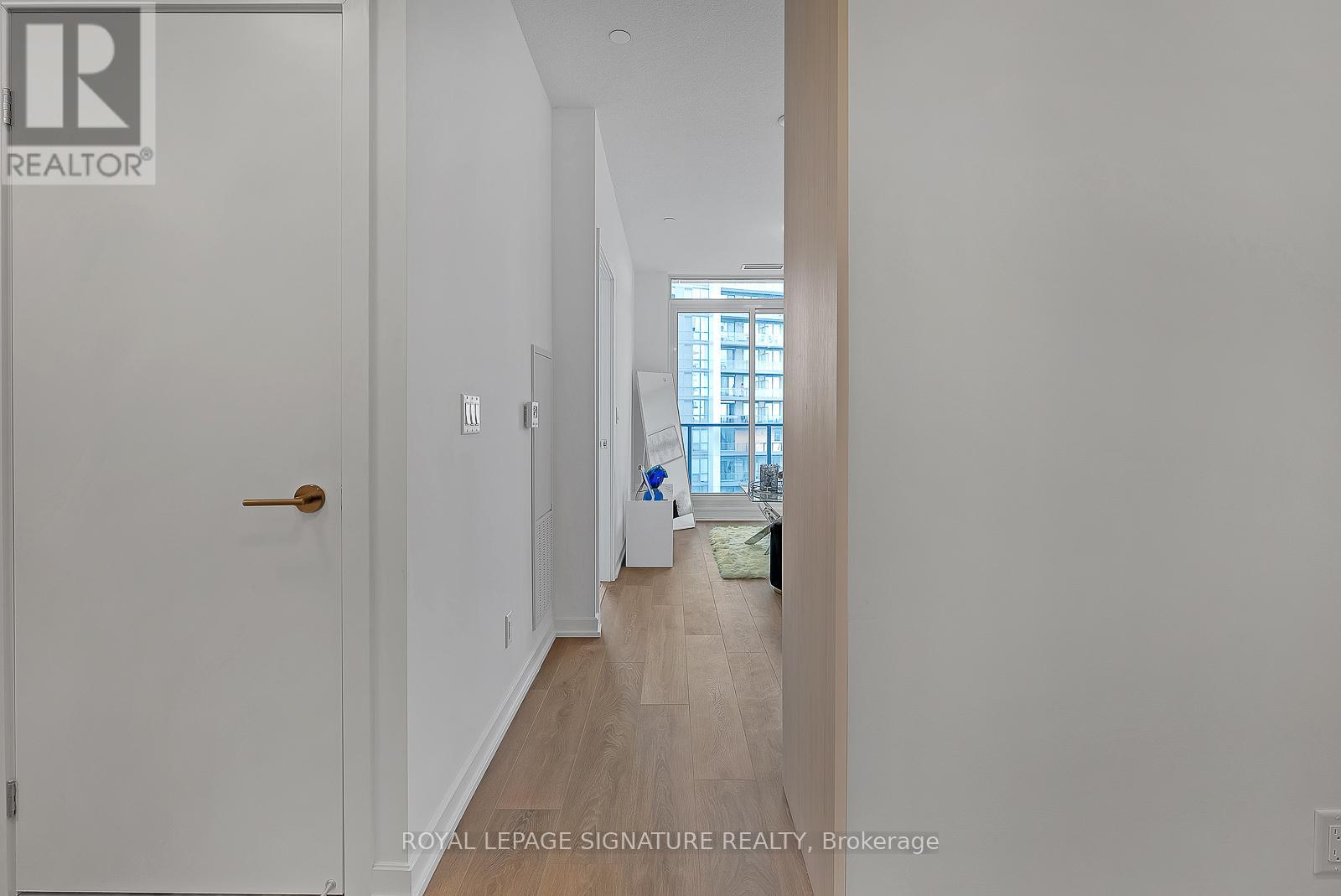 722 - 36 Forest Manor Road, Toronto, Ontario  M2J 1M1 - Photo 2 - C13633602