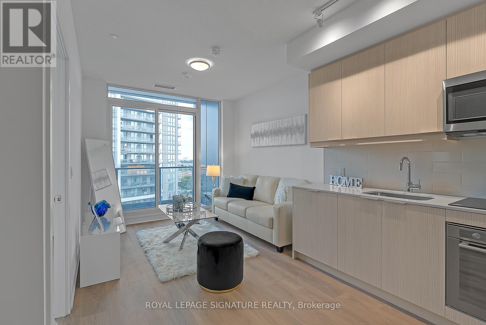 722 - 36 Forest Manor Road, Toronto, Ontario  M2J 1M1 - Photo 4 - C13633602