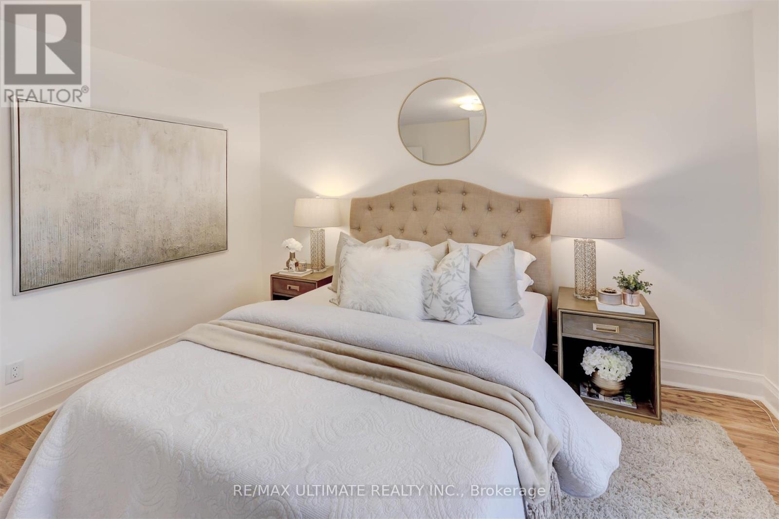 12 Tregellis Road, Toronto, Ontario  M3H 1K2 - Photo 17 - C13633636