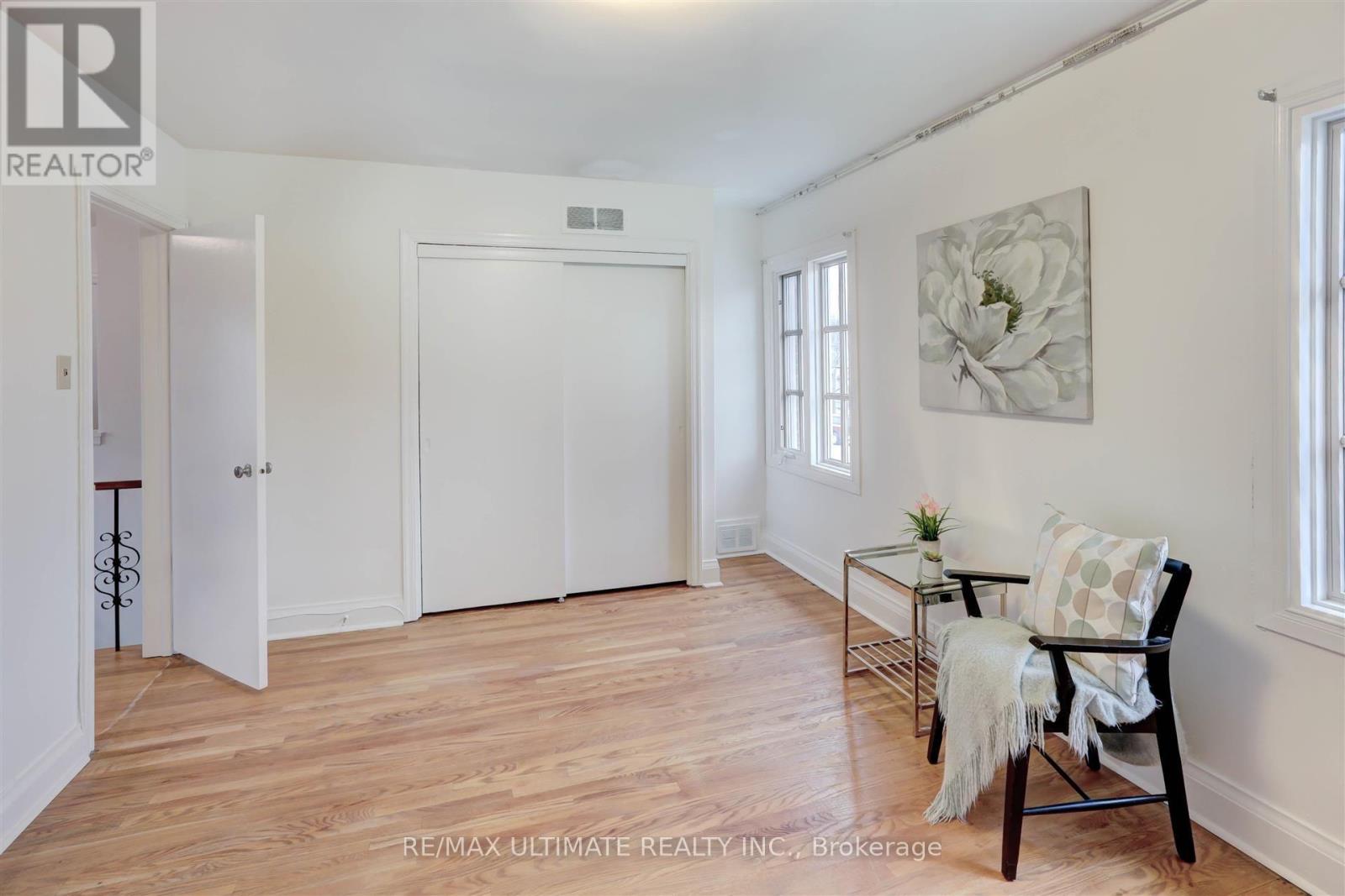12 Tregellis Road, Toronto, Ontario  M3H 1K2 - Photo 19 - C13633636