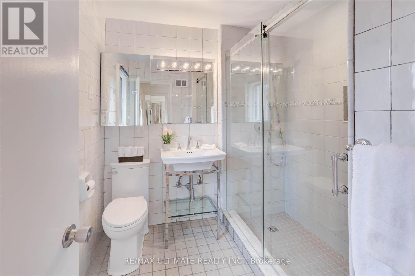 12 Tregellis Road, Toronto, Ontario  M3H 1K2 - Photo 21 - C13633636