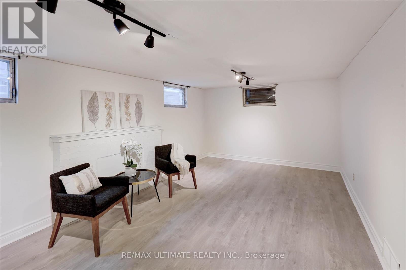 12 Tregellis Road, Toronto, Ontario  M3H 1K2 - Photo 22 - C13633636