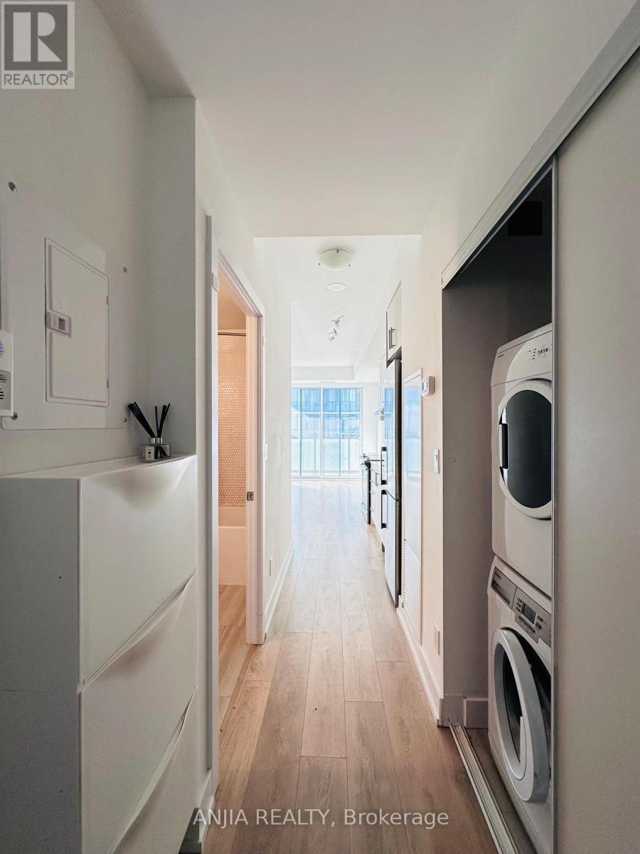 703 - 150 Fairview Mall Drive, Toronto, Ontario  M2J 4T1 - Photo 2 - C13633662