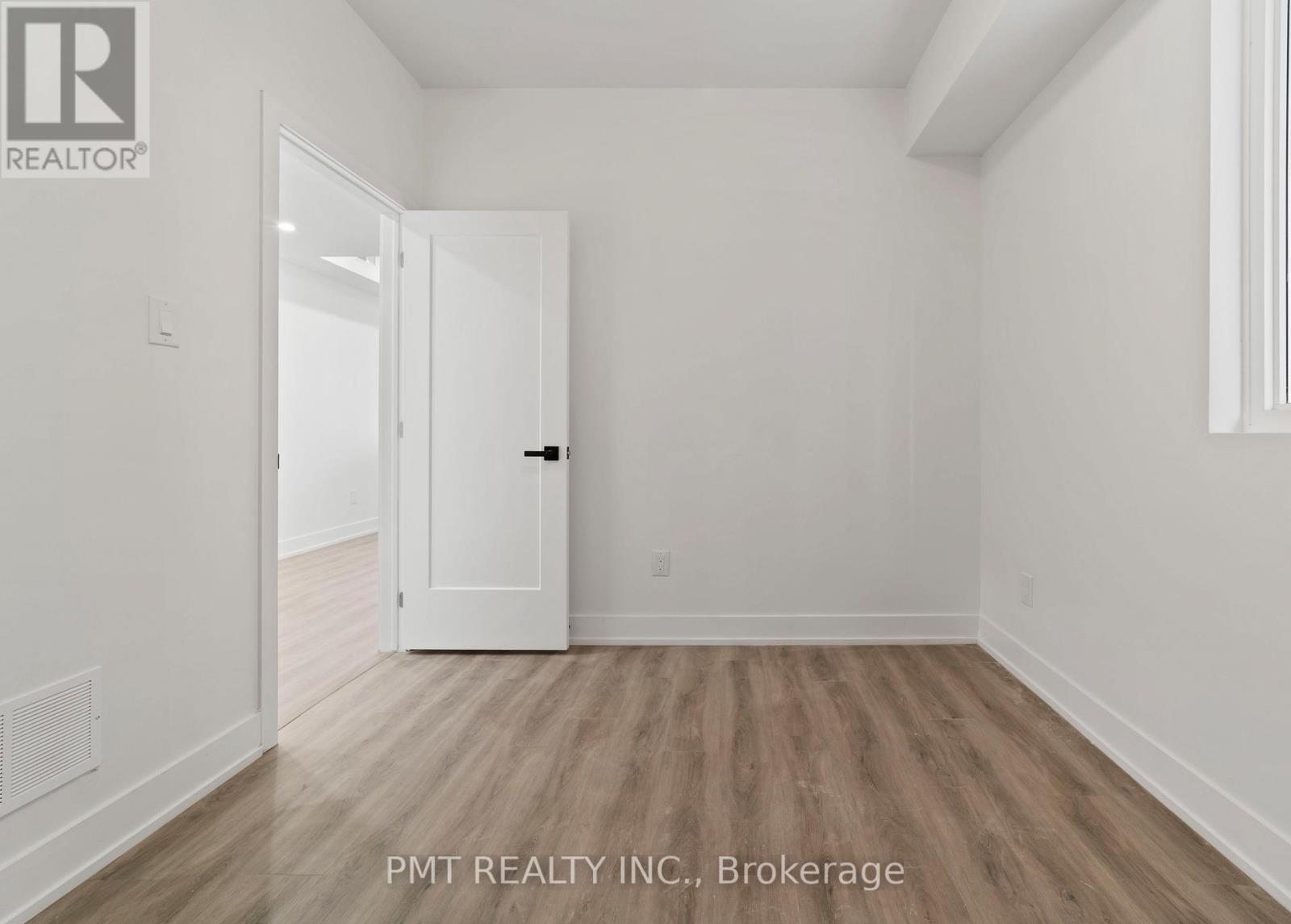1fm - 531 Delaware Avenue N, Toronto, Ontario M6H 2V3 - Photo 10 - C13633706